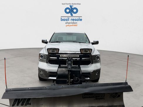 Used 2017 RAM 1500 Laramie w/ Convenience Group image 8