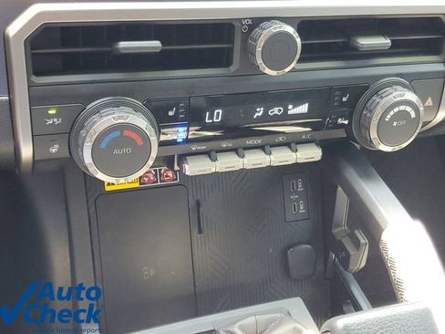 Used 2025 Toyota 4Runner TRD Sport Premium AWD/4WD image 28