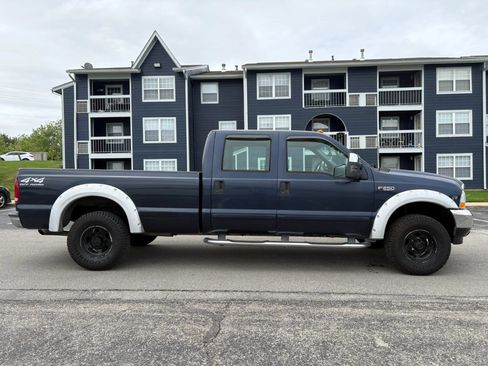 Used 2002 Ford F250 4x4 Crew Cab Super Duty image 4