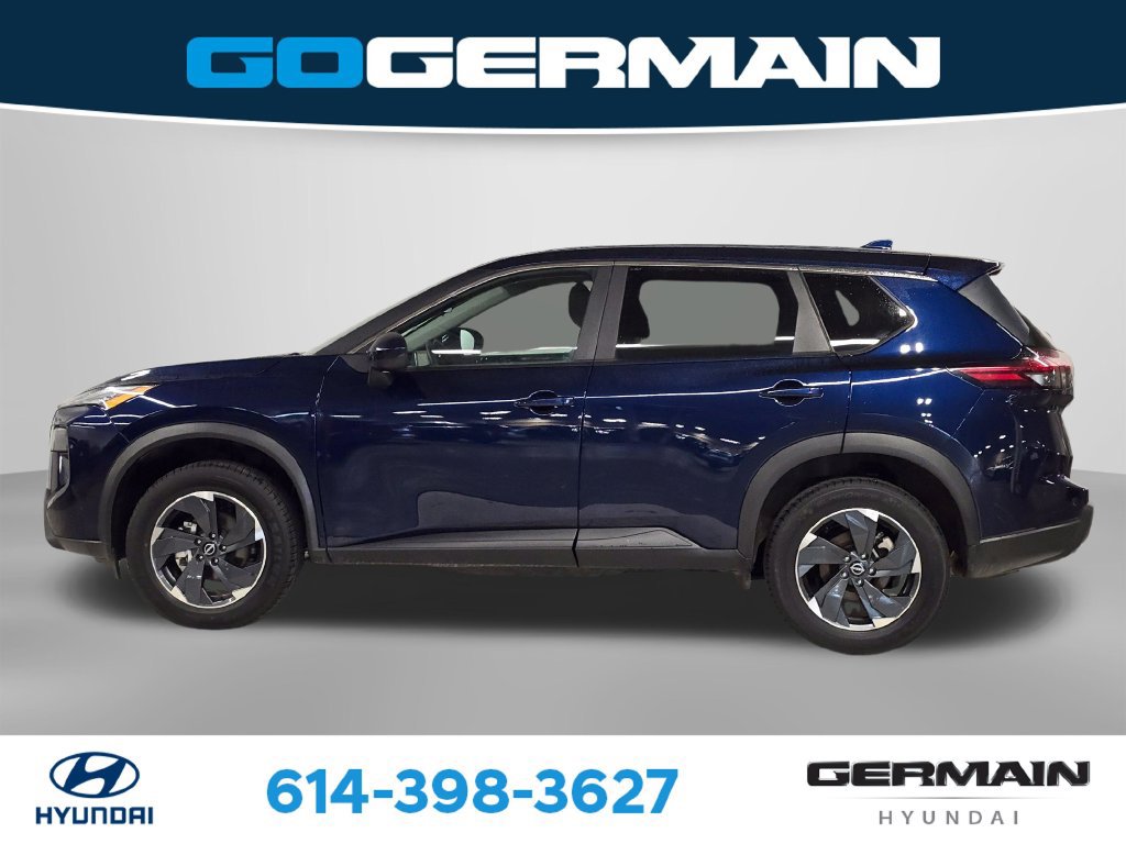 Used 2024 Nissan Rogue SV AWD/4WD image 12