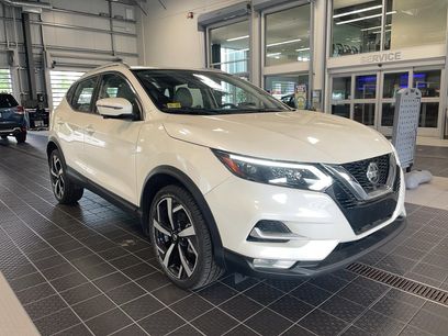 Used 2022 Nissan Rogue Sport SL w/ Premium Package