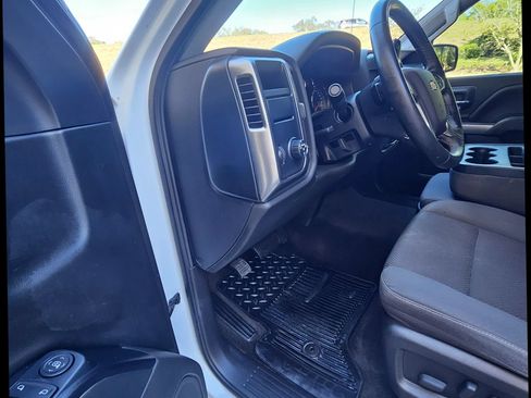 Used 2018 Chevrolet Silverado 1500 LT w/ LT Eassist Package RWD image 22