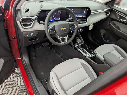 New 2026 Chevrolet TrailBlazer LT w/ LT Cold Weather Package image 2