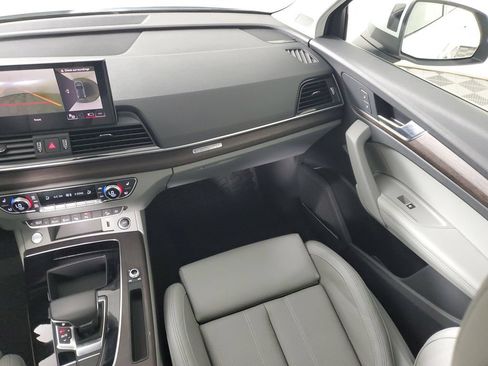 Used 2024 Audi Q5 2.0T Prestige AWD/4WD image 17