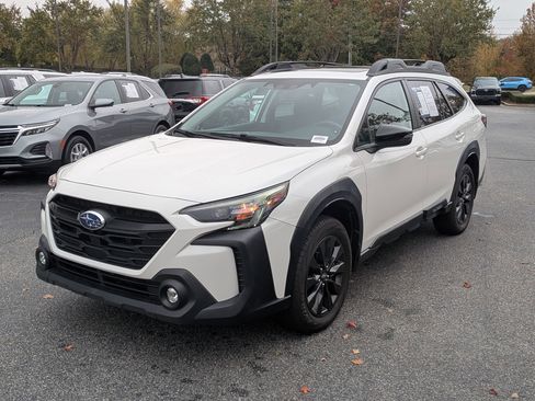 Used 2024 Subaru Outback Onyx Edition XT image 5