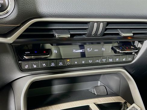 New 2026 MAZDA CX-90 Plug-In Hybrid w/ Preferred image 13