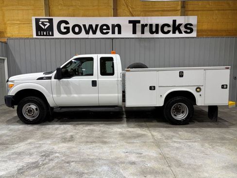 Used 2015 Ford F350 XL AWD/4WD image 2
