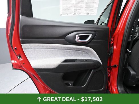 Used 2023 Jeep Compass Sport image 26