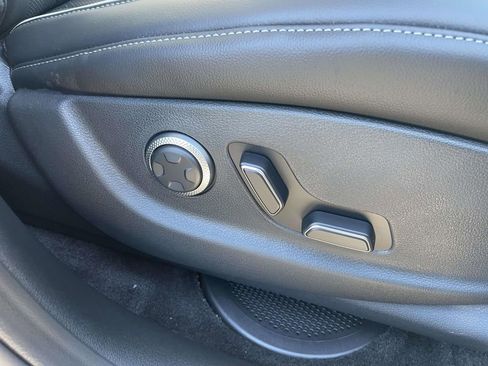 New 2026 Genesis GV80 2.5T Advanced image 31