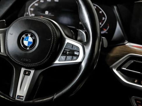 Used 2020 BMW X5 M50i AWD/4WD image 22