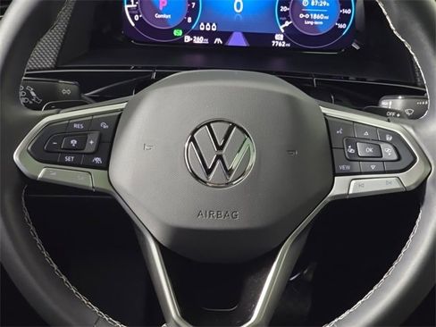 Used 2024 Volkswagen Atlas Cross Sport SEL image 27