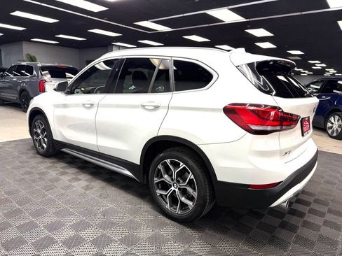 Used 2020 BMW X1 sDrive28i w/ Premium Package FWD image 9