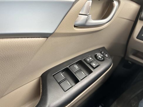 Used 2013 Honda Civic EX-L image 16