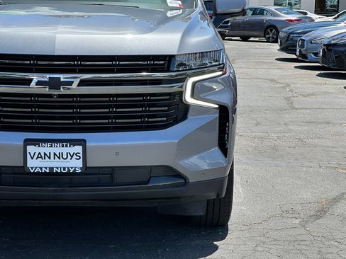 Used 2022 Chevrolet Tahoe RST w/ Luxury Package AWD/4WD image 13