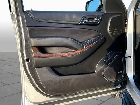 Used 2018 Chevrolet Tahoe LT AWD/4WD image 21