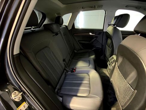 Used 2021 Audi Q5 Premium Plus w/ Premium Plus Package image 19