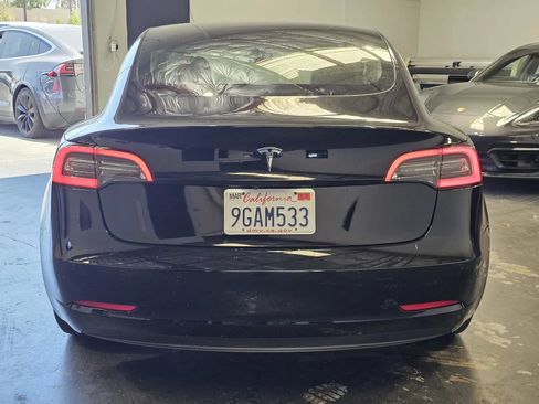 Used 2020 Tesla Model 3 Standard Range Plus RWD image 3