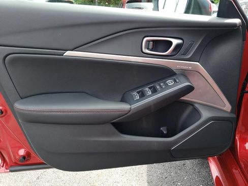 Certified 2026 Acura Integra Type S FWD image 17