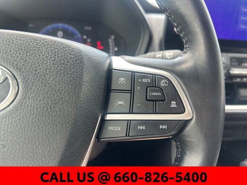 Certified 2024 Toyota Grand Highlander AWD image 14