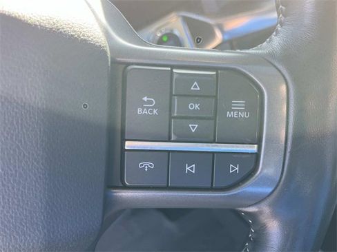 Used 2022 Ford F150 Lariat w/ Equipment Group 502A High image 33