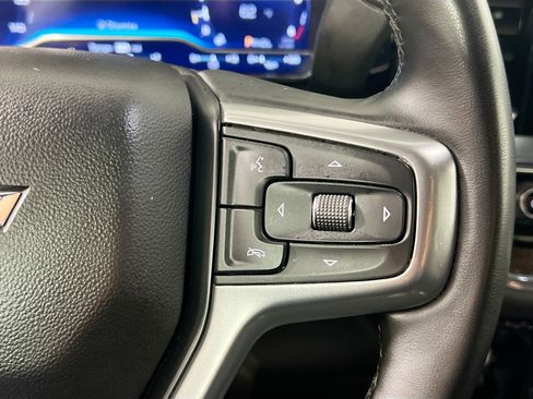 Used 2025 Chevrolet Silverado 1500 LT image 19