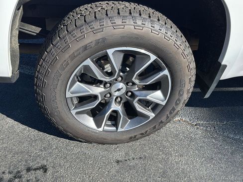 Used 2024 Chevrolet Silverado 1500 RST w/ All Star Edition Plus image 34