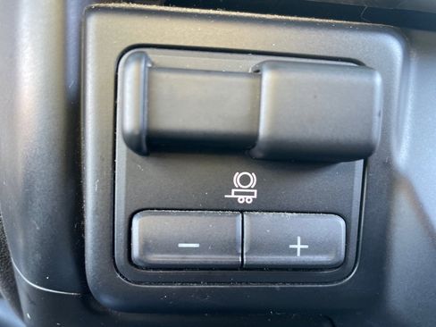 Used 2019 GMC Sierra 1500 AT4 w/ AT4 Premium Package image 36