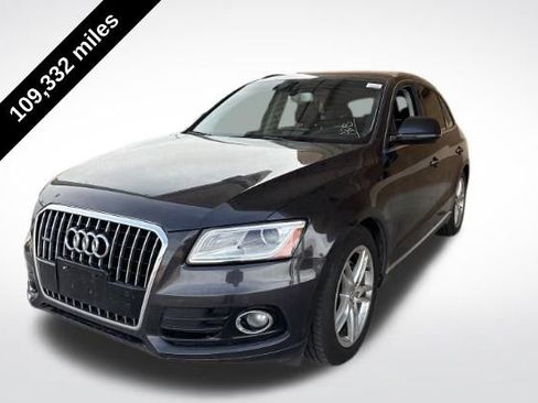 Used 2016 Audi Q5 2.0T Premium Plus w/ Technology Package AWD/4WD image 2