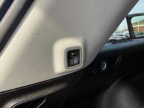 Certified 2024 Jeep Grand Cherokee Limited w/ Luxury Tech Group II image 36