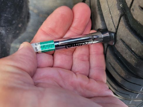 Used 2017 Chevrolet Equinox LT w/ Convenience Package image 42