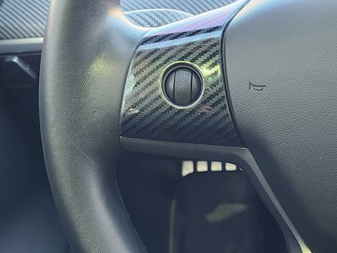 Used 2019 Tesla Model 3 Standard Range Plus image 27