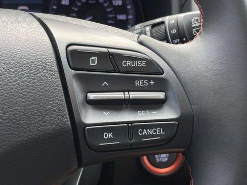 Used 2020 Hyundai Kona Limited FWD image 12