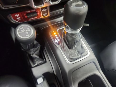 New 2026 Jeep Wrangler Unlimited Rubicon image 22