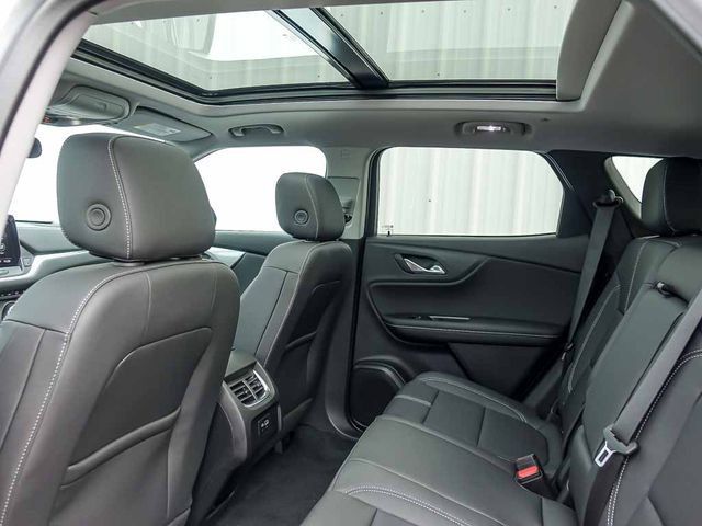 New 2026 Chevrolet Blazer LT w/ LPO, Floor Liner Package AWD/4WD image 16