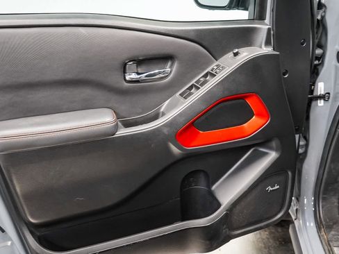 Used 2023 Nissan Frontier PRO-4X w/ Pro-4X Premium Package image 22