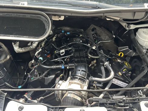 Used 2021 Ford Transit 250 148 High Roof Extended RWD image 48