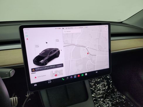 Used 2022 Tesla Model Y Performance AWD/4WD image 10