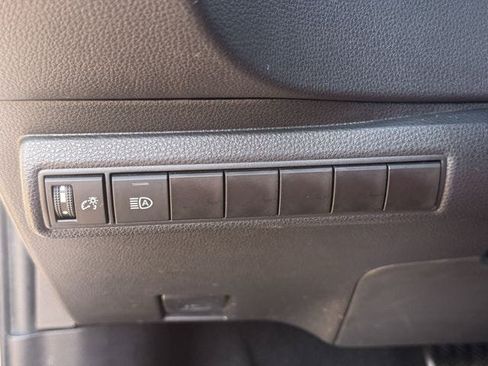 Used 2024 Toyota Corolla LE FWD image 22
