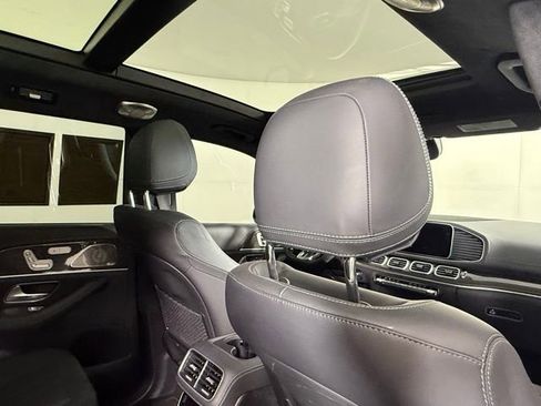 Used 2025 Mercedes-Benz GLS 63 AMG 4MATIC image 30