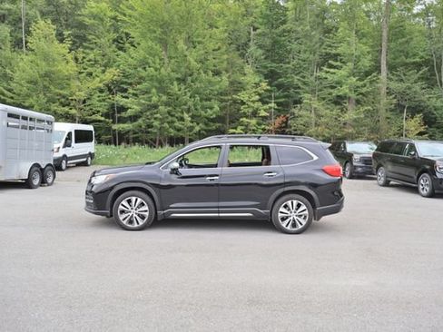 Used 2019 Subaru Ascent Touring AWD/4WD image 4