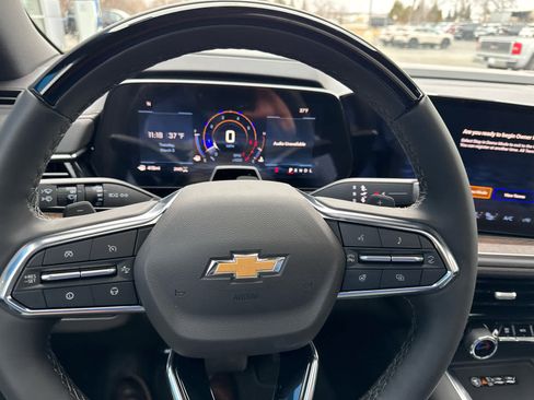 New 2026 Chevrolet Suburban High Country image 28