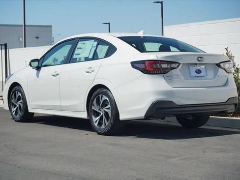 Used 2025 Subaru Legacy Premium AWD/4WD image 2