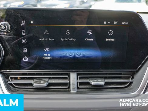 Used 2025 Chevrolet Trax LT FWD image 33