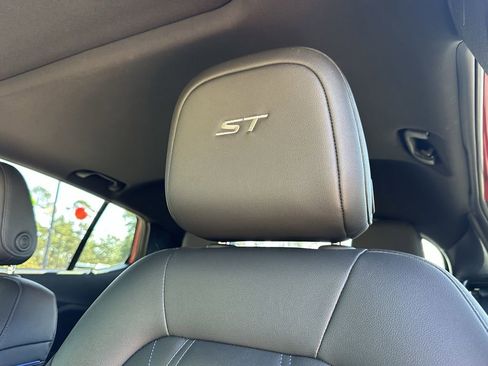 Used 2024 Buick Envista Sport Touring w/ Convenience I Package image 23