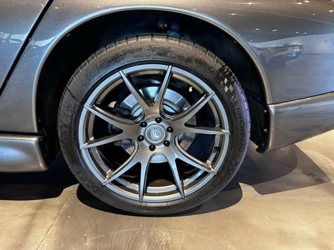 Used 2002 Dodge Viper RT/10 RWD image 25