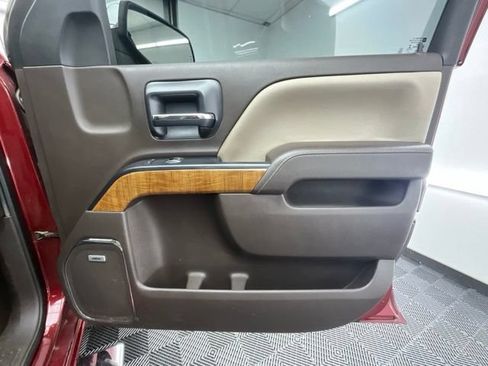 Used 2018 GMC Sierra 1500 SLT AWD/4WD image 11