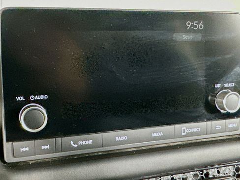 Used 2025 Honda HR-V LX image 21