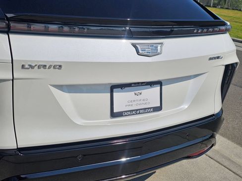 Used 2024 Cadillac Lyriq Sport w/ LPO, Floor Liner Package AWD/4WD image 14