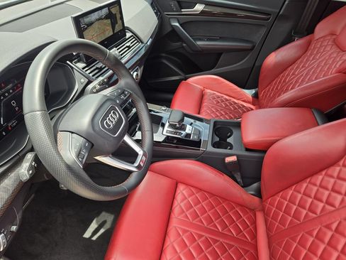 Certified 2023 Audi SQ5 Premium Plus w/ Premium Plus Package AWD/4WD image 16