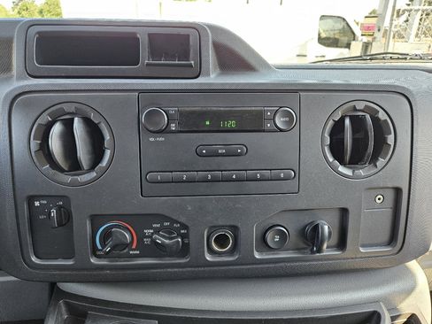 Used 2013 Ford E-150 and Econoline 150 image 30